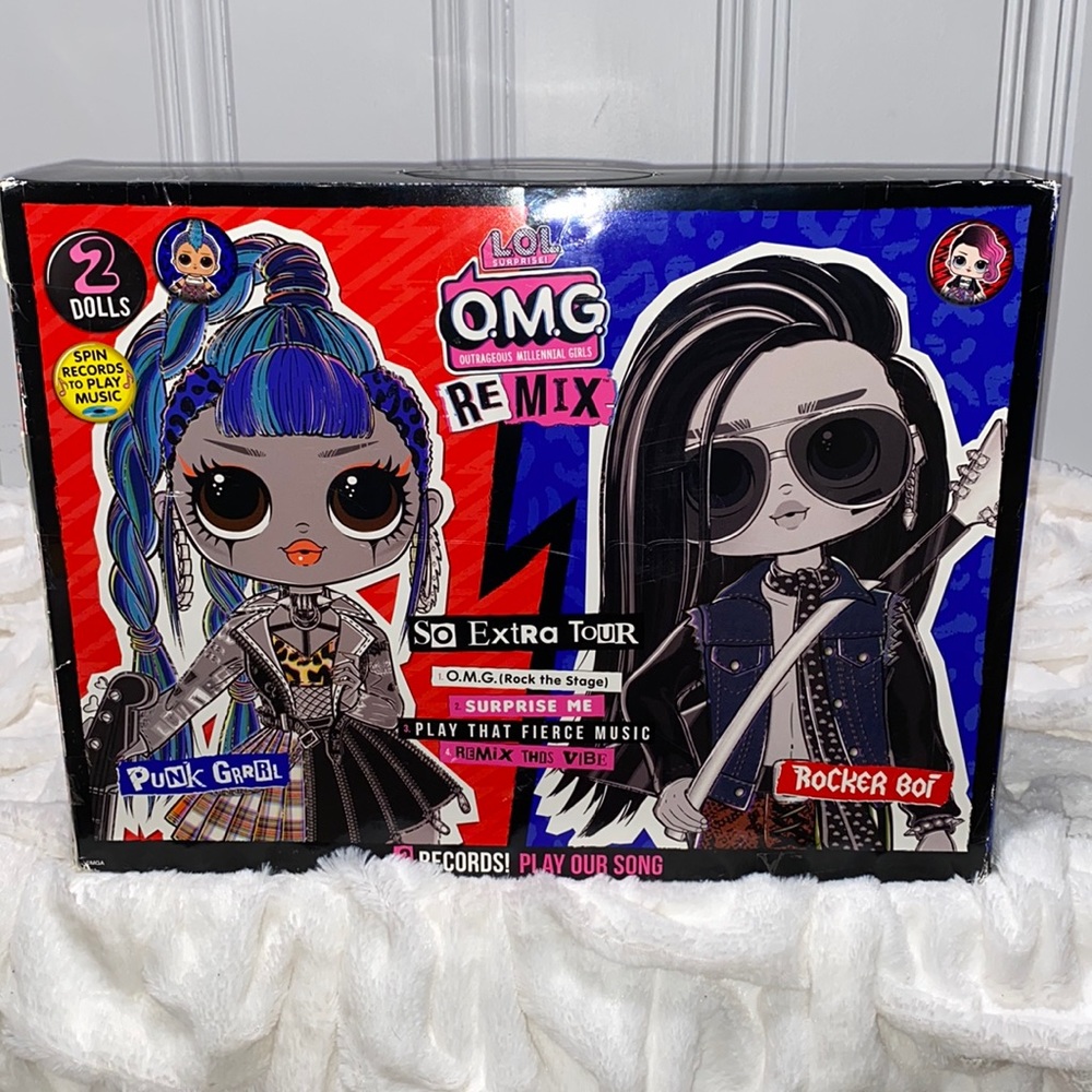 LOL Surprised O.M.G. Dolls Punk Grrrl & Rocker Boi - Picture 2 of 4